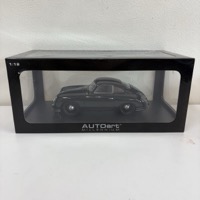 AUTOart オートアート ポルシェ 356 1/18 ミニカー